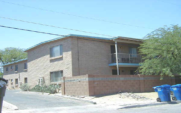 970-&  972 N Craycroft Rd in Tucson, AZ - Foto de edificio - Building Photo