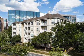 Palazzo at Park Center in Alexandria, VA - Building Photo - Building Photo