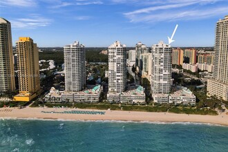 16485 Collins Ave in Sunny Isles Beach, FL - Building Photo - Building Photo