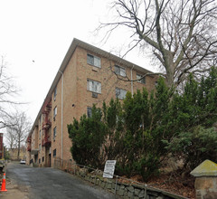 324 Palisade Ave in Yonkers, NY - Building Photo - Building Photo