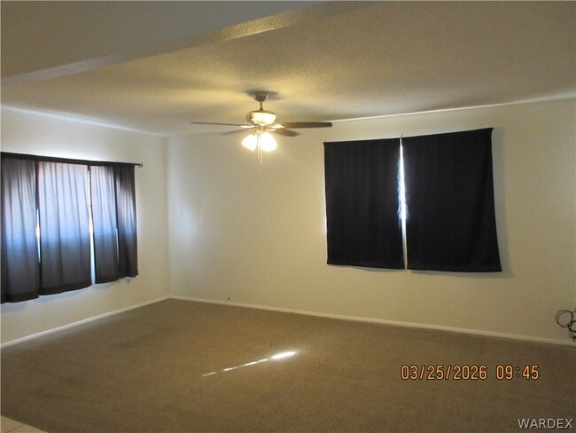 2702 Karen Ave in Kingman, AZ - Building Photo - Building Photo