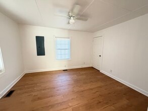 417 S Hill Ave in South Hill, VA - Building Photo - Building Photo