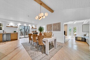 6296 W County Hwy 30A in Santa Rosa Beach, FL - Building Photo