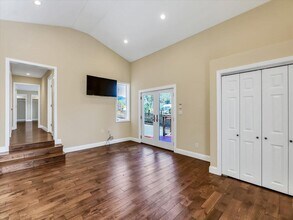 11880 San Mateo Rd in Half Moon Bay, CA - Building Photo - Building Photo