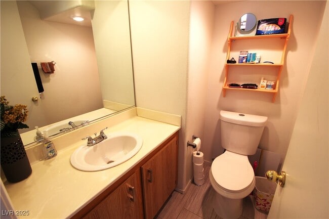 property at 39 Belle Springs Ave