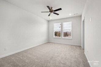 301 S Neon Ave in Fayetteville, AR - Building Photo - Building Photo