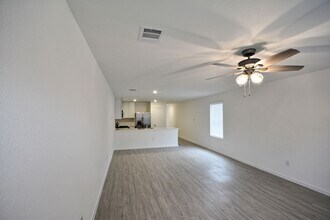 768 Grey Dove Trl in New Braunfels, TX - Building Photo - Building Photo