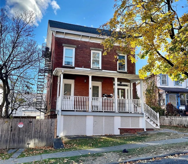 property at 9 S Clinton St