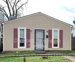 1107 Hunt Ave in Hamilton, OH - Building Photo