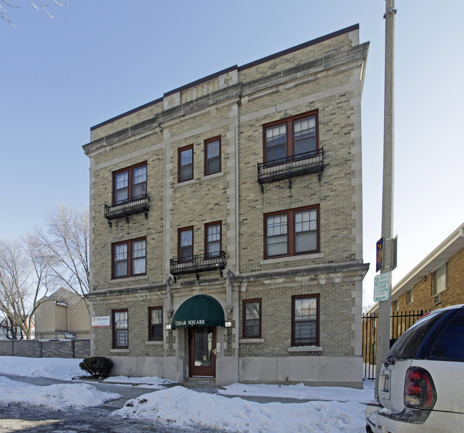 University Crossing II in Milwaukee, WI - Foto de edificio - Building Photo