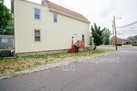 231 White Horse Pike in Clementon, NJ - Foto de edificio - Building Photo