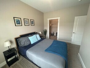 3939 Pinot Dr in Wyoming, MI - Foto de edificio - Building Photo