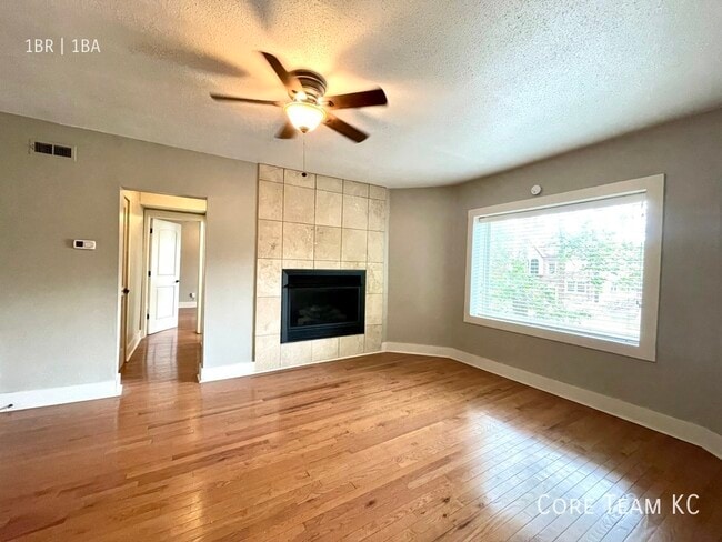 4328 Roanoke Pkwy in Kansas City, MO - Building Photo - Building Photo