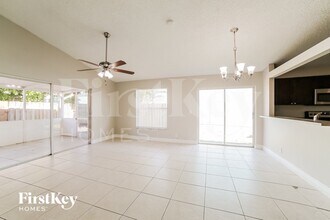 6429 French Angel Terrace in Margate, FL - Foto de edificio - Building Photo