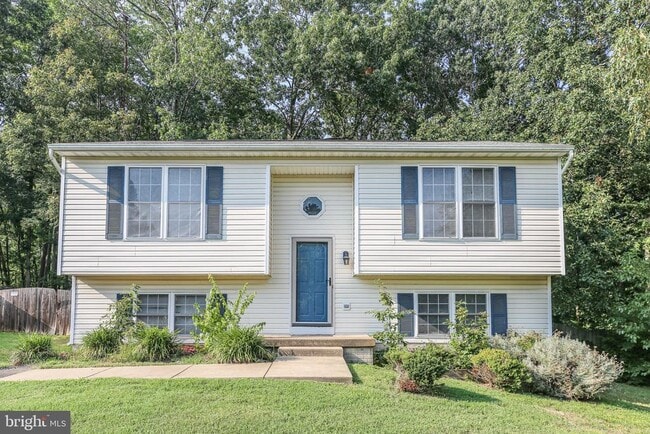 property at 7303 Sunset Ridge Ct