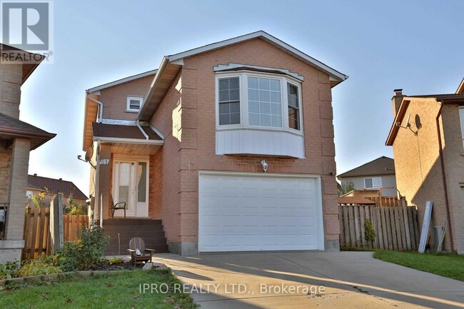 property at 51 Russet Ct