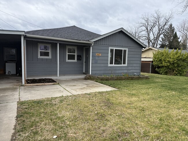 property at 447 N 5th St