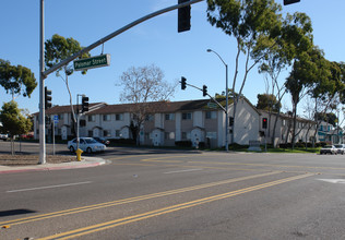 James Place Apartments in Chula Vista, CA - Building Photo - Building Photo