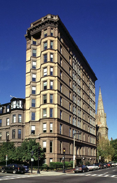 Haddon Hall in Boston, MA - Building Photo