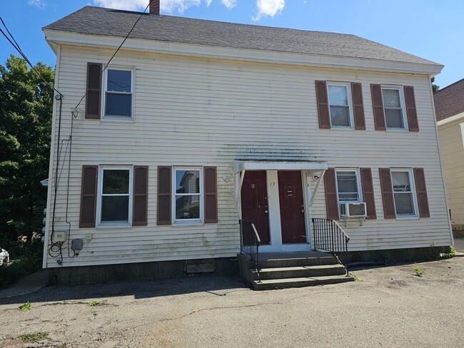 17 Mousam St, Unit 17B Mousam St.