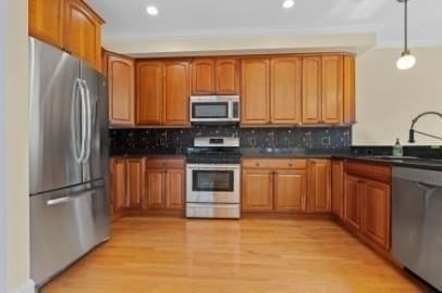 162 Sycamore St in Watertown, MA - Building Photo - Building Photo