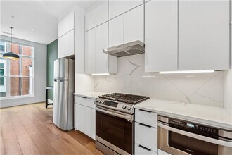75 Boulevard NE in Atlanta, GA - Building Photo - Building Photo