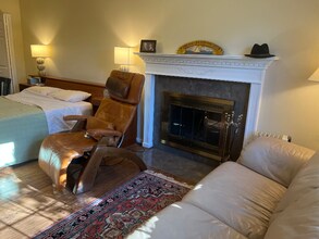 6807 Buttermere Ln in Bethesda, MD - Building Photo - Building Photo