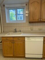 36 Pennsylvania Ave, Unit 2 in Newton, MA - Building Photo