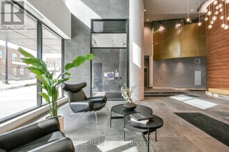 39 Mary St in Barrie, ON - Building Photo - Building Photo