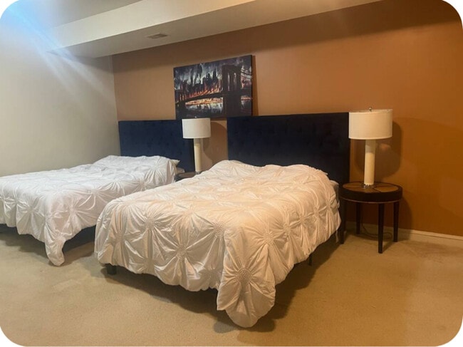 property at 10000 Caskadilla Ln