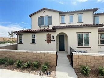 5630 Altamura Way-Unit -1 in Fontana, CA - Foto de edificio