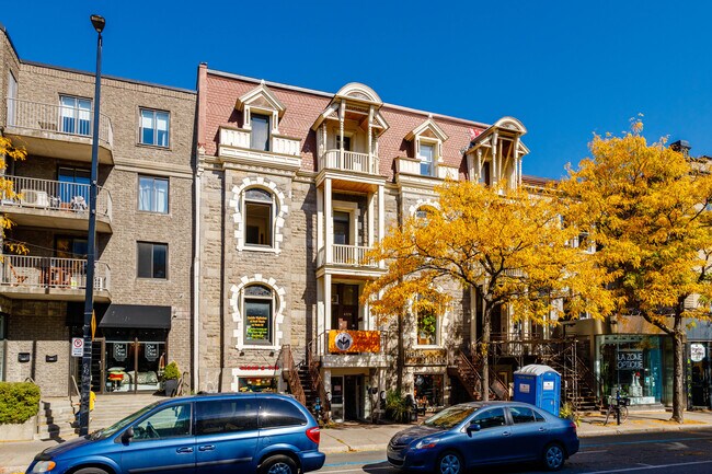 4379-4383 Saint-Denis Rue in Montréal, QC - Building Photo - Building Photo