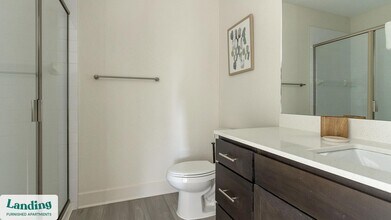 9650 52nd Ave E, Unit 2-105 in Palmetto, FL - Foto de edificio - Building Photo