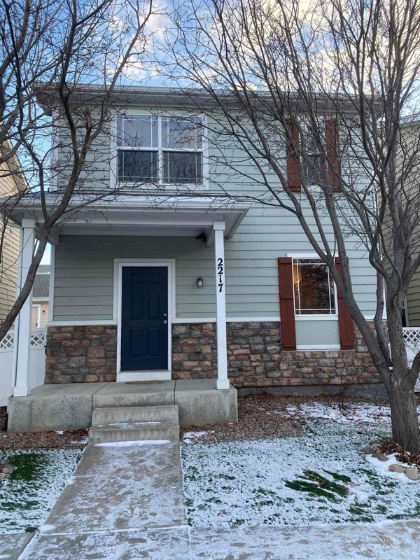 property at 2217 Falkirk Dr