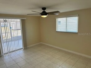 654 Harvey St in Englewood, FL - Building Photo - Building Photo