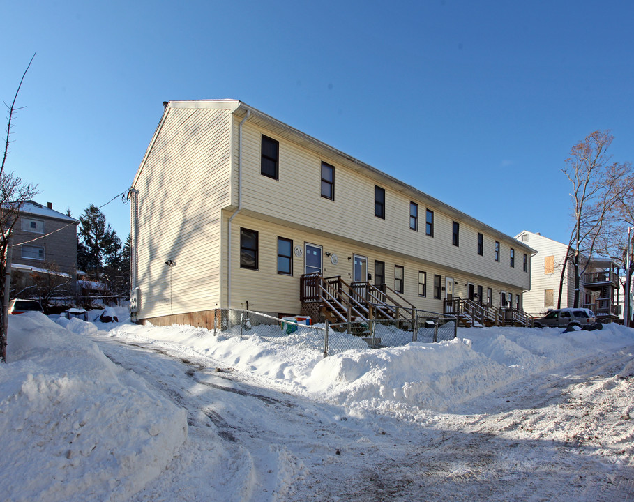 10 Clarkson St in Worcester, MA - Foto de edificio