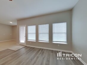12711 Plummersville St in Houston, TX - Building Photo - Building Photo