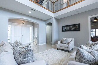8950 Lakeview Pl in Parkland, FL - Building Photo - Building Photo