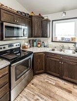 3235 39th Ave S in Moorhead, MN - Building Photo