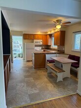 5 Hotchkiss Terrace in Ansonia, CT - Building Photo - Building Photo