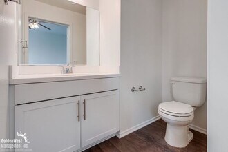 219 Antoni Glen in Escondido, CA - Building Photo - Building Photo