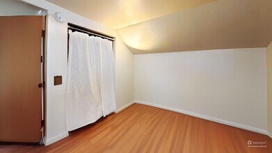 10 Walnut St in Burlington, VT - Building Photo - Building Photo