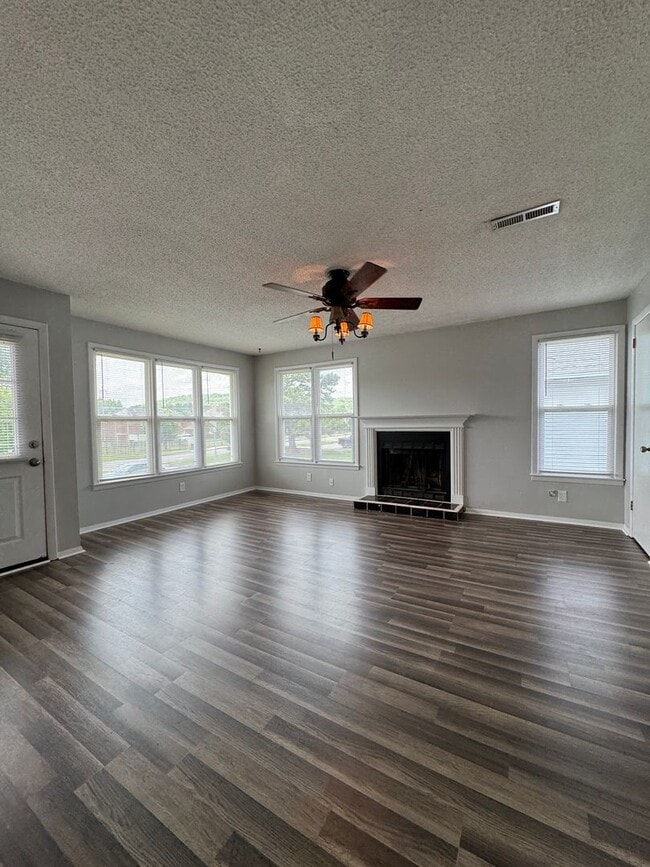 2422 Wynterhall Rd SE in Huntsville, AL - Building Photo - Building Photo