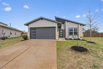 100 Deserti Rd in Leander, TX - Building Photo - Building Photo