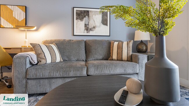 17715 Overlook Loop in San Antonio, TX - Building Photo - Building Photo