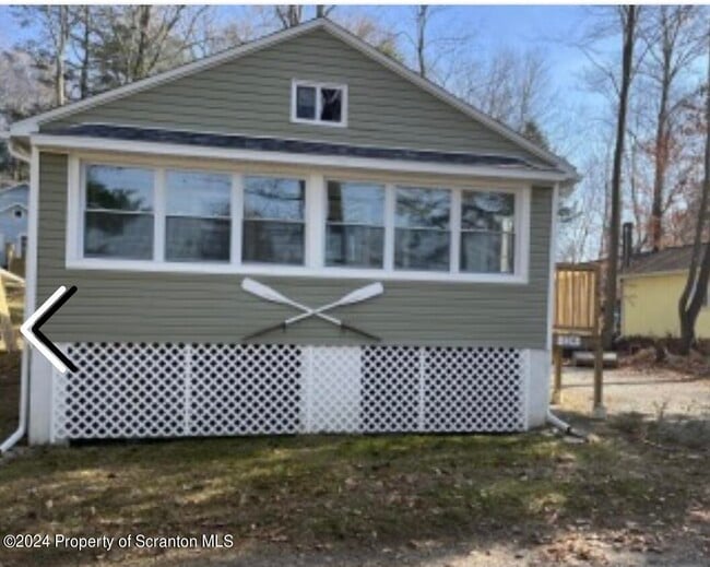 property at 124 1st St