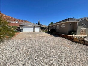 568 N 325 W in Ivins, UT - Building Photo - Building Photo