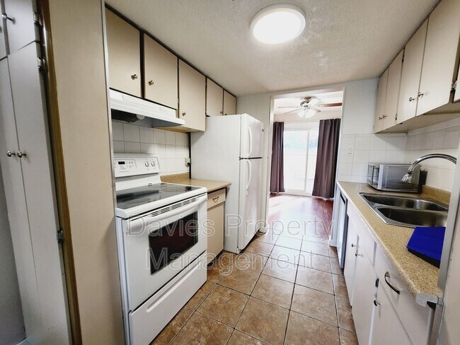237 Grandin Village in St. Albert, AB - Building Photo - Building Photo