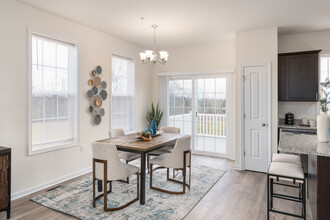 Terraces at Shepherdstown in Mechanicsburg, PA - Foto de edificio - Interior Photo