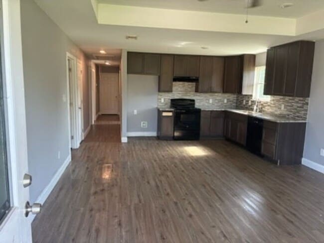 property at 944 7th St NE